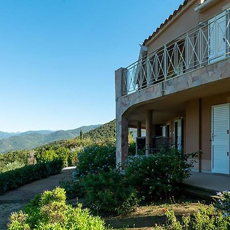 Dans l'arriere pays Rez de chaussé de Villa Tout frais compris Sartène Exterior foto