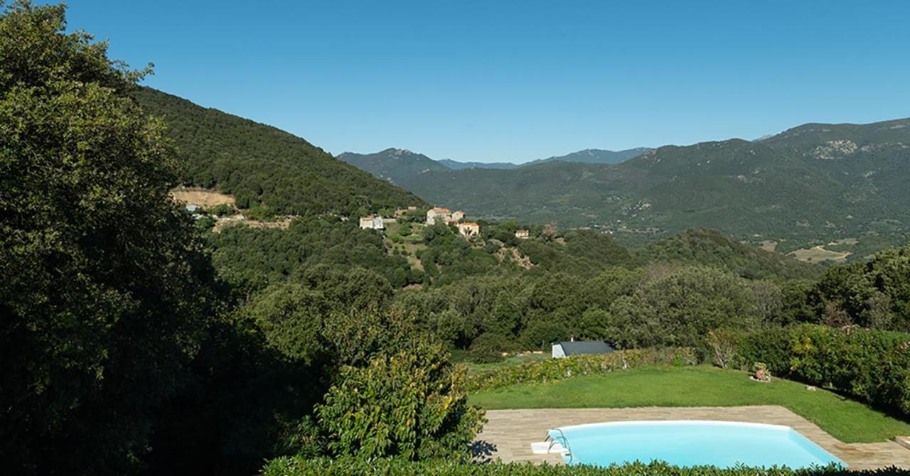 Dans l'arriere pays Rez de chaussé de Villa Tout frais compris Sartène Exterior foto